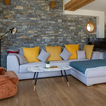 Boreal Chalet